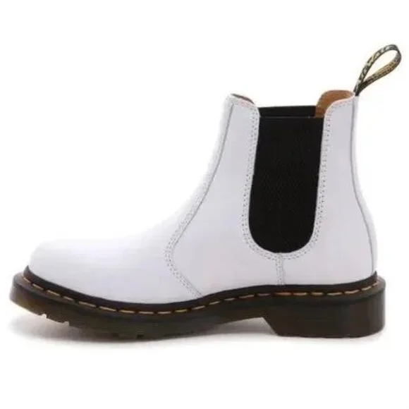 NWT Dr. Martens Women's Softy T Chelsea Boots - Picture 7 of 12